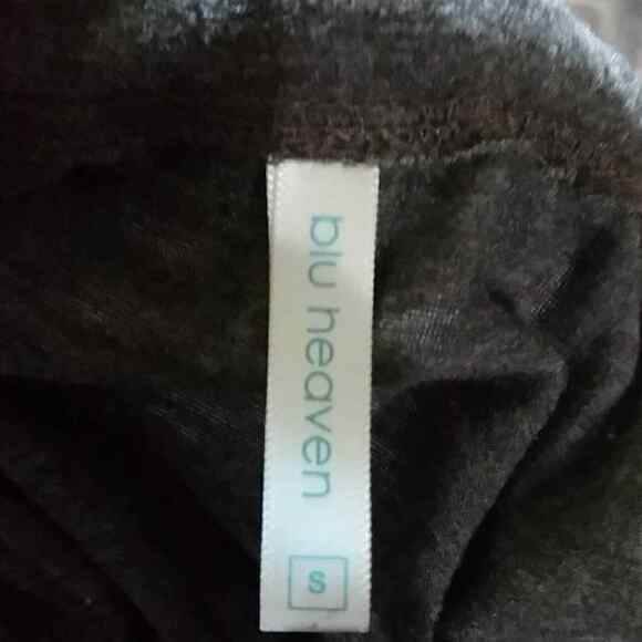 Blu Heaven brown neck tank style tunic in size small. - Picture 4 of 5